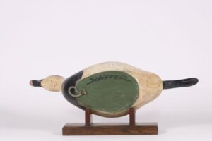 Bottom of a Schifferl Old Squaw